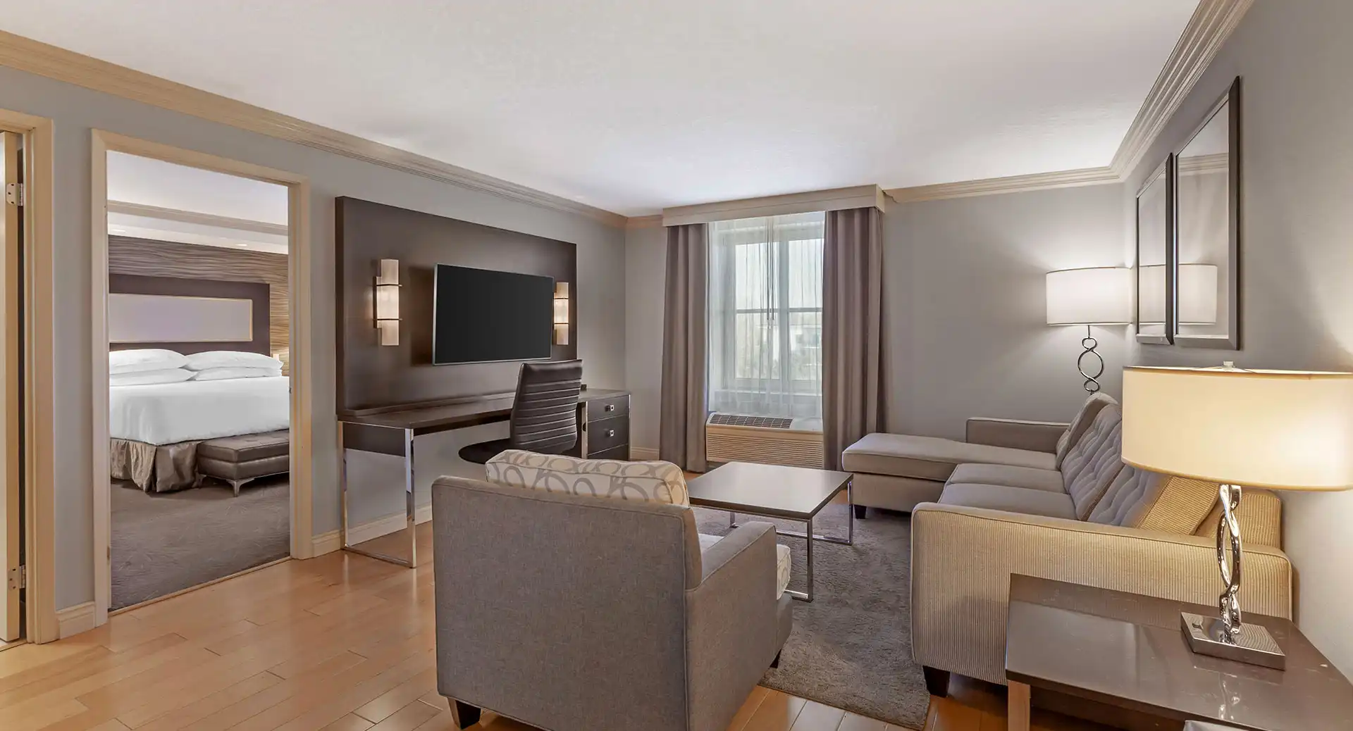 King Deluxe Suite